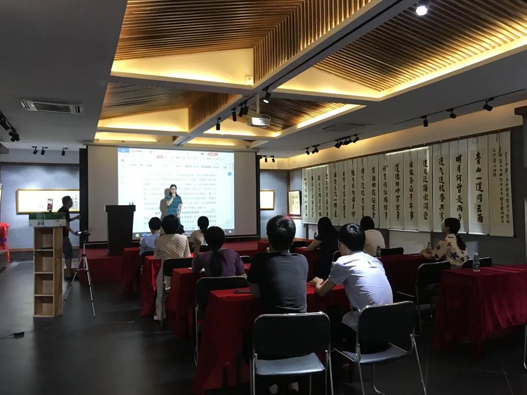 宣講會再現 -企業適崗培訓 提升職業技能